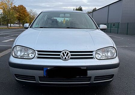 VW Golf Volkswagen 1.4 Basis Basis