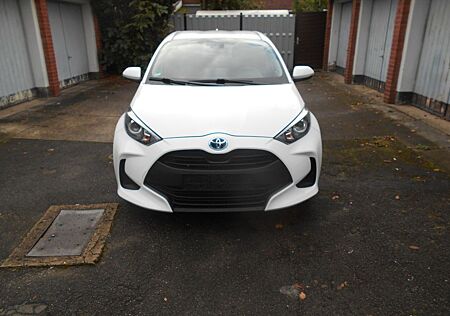Toyota Yaris gebraucht kaufen Toyota Yaris 1.5-l-VVT-i Hybrid Bisness Idition