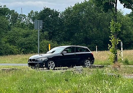 BMW 114i Sportline Unfallfrei Tuv 08/2026