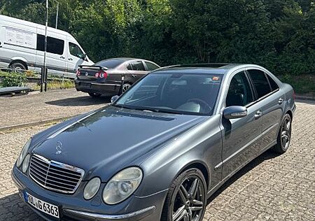 Mercedes-Benz E 220 CDI AVANTGARDE Avantgarde