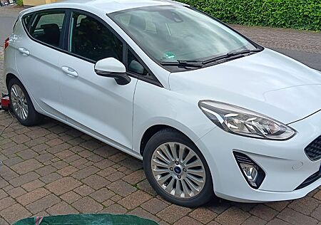 Ford Fiesta 1,5 TDCi Trend, Diesel, weiß, Top-Zustand