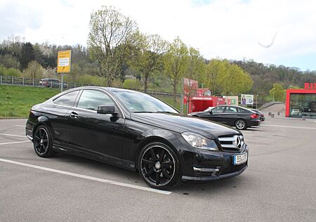 Mercedes-Benz C 180 Coupé -