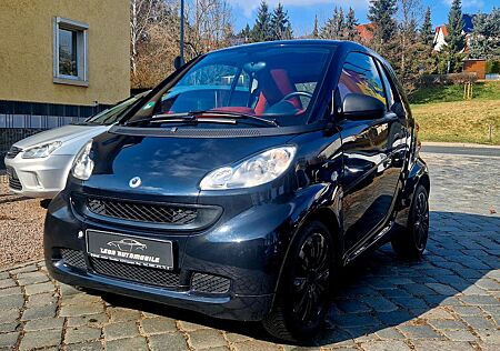 Smart ForTwo coupé 1.0 52kW mhd black limited