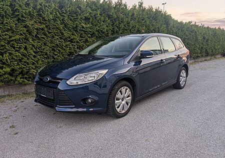 Ford Focus Turnier Trend *2.Hand*Navi*