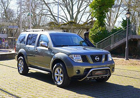 Nissan Pathfinder 2.5 dCi Elegance*Hoch+Breit~AHK~Bulle