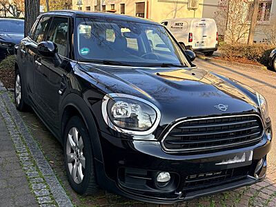 MINI One Countryman