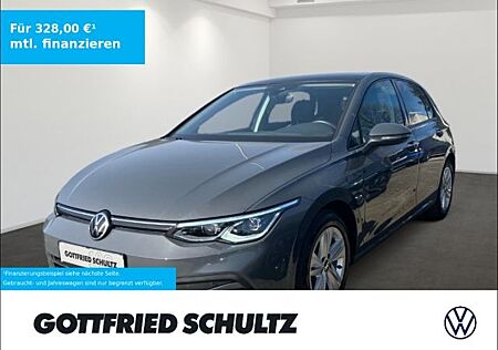 VW Golf Volkswagen VIII 1.5 TSI Life Matrix Pano Carplay
