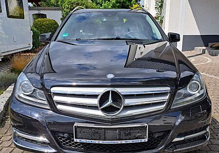 Mercedes-Benz C 180 T BlueEFFICIENCY AVANTGARDE