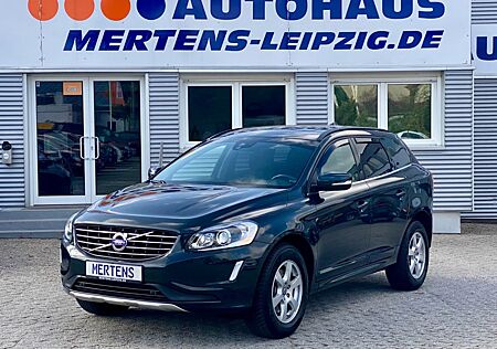 Volvo XC 60 Momentum 2WD Navi BT nur an Gewerbe