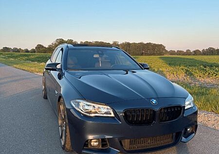 BMW 530d xDrive Touring | LED | HUD | M-Paket | Pano