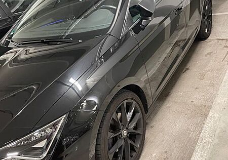 Seat Leon 1.5 TSI ACT 110kW FR Black Matt DSG Spo...