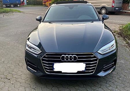 Audi A5 40 TFSI S tronic -