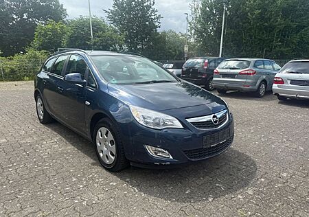 Opel Astra J Sports Tourer Edition *PDC*AHK*