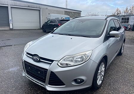 Ford Focus Turnier Trend NAVI KLIMA PDC AHK