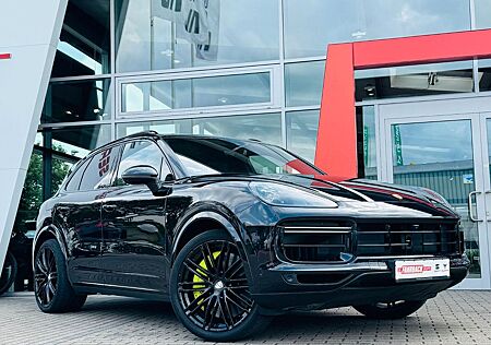 Porsche Cayenne Turbo S Head Up Approved Panoramadach