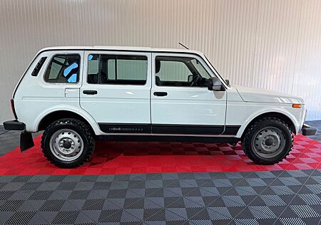 Lada Niva Taiga 5-trg. Basis 4x4 Euro 6