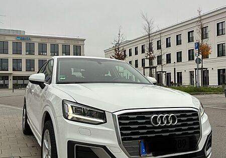 Audi Q2 1.4 TFSI COD S tronic sport sport