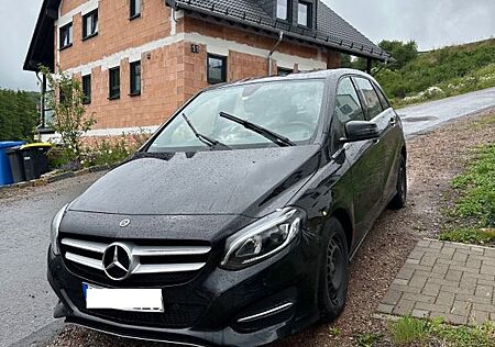 Mercedes-Benz B 160 Automatik | LED | Navi | Style-Paket
