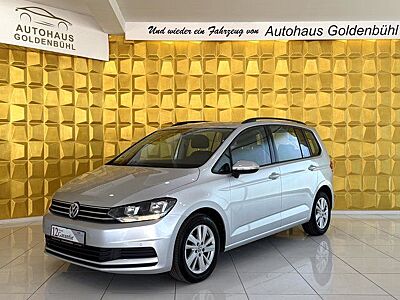 Volkswagen Touran Comfortline *7SITZER*AUTOMATIK*NAV*AHK*