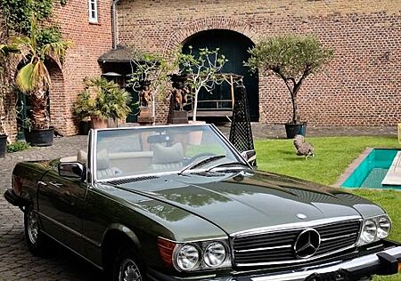 Mercedes-Benz 450 SL