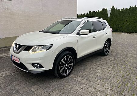 Nissan X-Trail Tekna 4x4 7-Sitzer