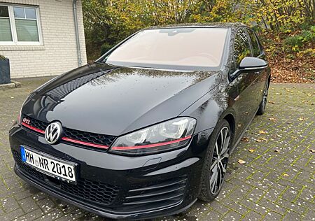 VW Golf Volkswagen 2.0 TSI DSG BMT GTI Performance GTI Per...