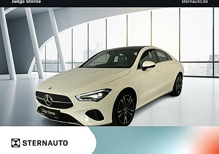Mercedes-Benz CLA 180 Coupé Progr Pano LED High Perf RüCam