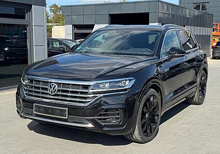 VW Touareg Volkswagen R-Line 4Motion 4.0 V8 TDI/PANO/LANE