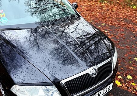 Skoda Octavia Combi 1.8T FSI Elegance Elegance