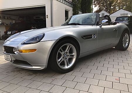 BMW Z8 4.9 -