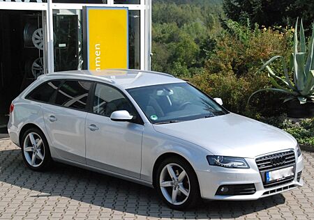 Audi A4 2.0 TFSI QUATTRO,XENON,ALUS,AHK,18ZOLL,2.HAND