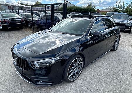 Mercedes-Benz A 220 4MATIC Aut. AMG Line Panorama