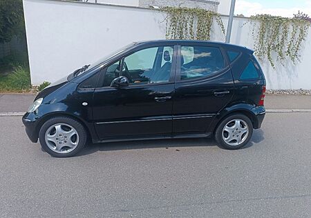 Mercedes-Benz A 160 AVANTGARDE Avantgarde
