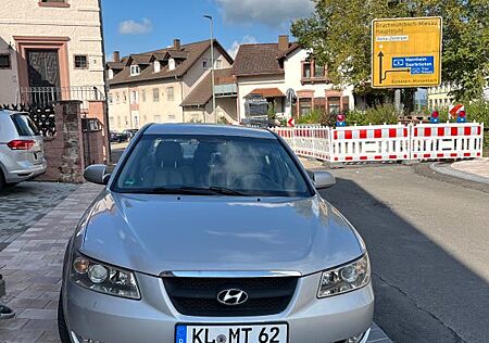 Hyundai Sonata 2.4 GLS GLS