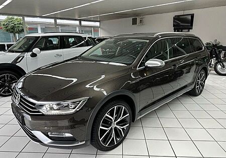 VW Passat Alltrack Volkswagen Highline -Navi-Acc-Aut-Leder