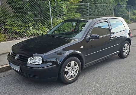 VW Golf Volkswagen TÜV bis 03/2027 TOP Gepflegt Viele Neuteile