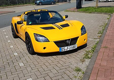 Opel Speedster 2.0 Turbo -