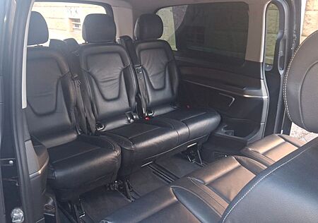 Mercedes-Benz V 220 V 220d AVANTGARDE extralang 8 Sitze Leder RückFK