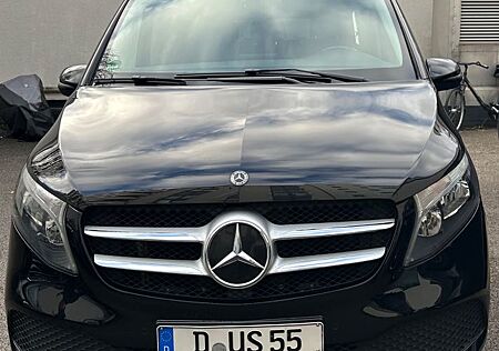 Mercedes-Benz V 220 d kompakt -