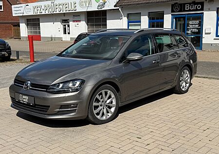 VW Golf Volkswagen VII Var. 2.0 TDI Highline, Leder, Sport
