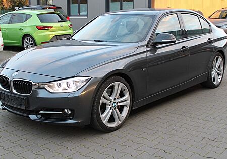 BMW 335i Sport Line Sport-Aut.