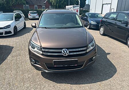 VW Tiguan Volkswagen Sport & Style BMT