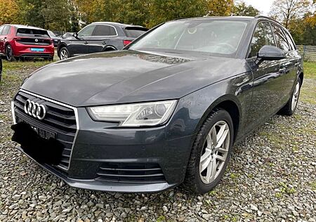 Audi A4 Avant 2.0TDI 150PS/XenonLED/VIRTUAL/177.300km