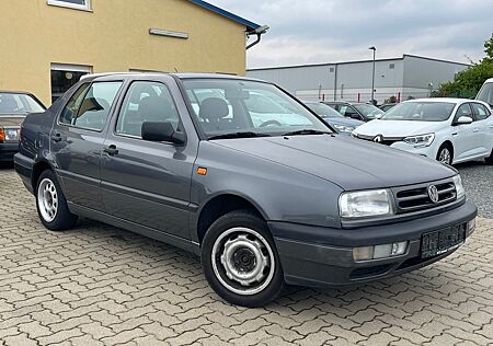 VW Vento Volkswagen 1.8 GLX, 1. Hand