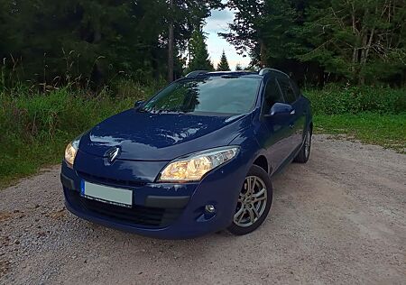 Renault Megane Grandtour Dynamique 1.6 16V 110PS