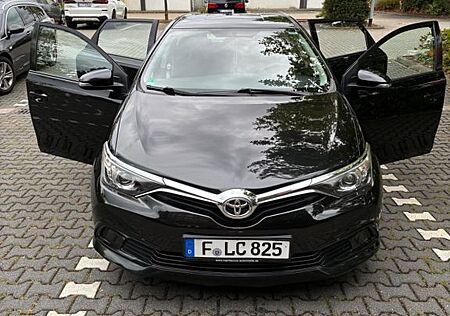 Toyota Auris 1,33-l-Dual-VVT-i -