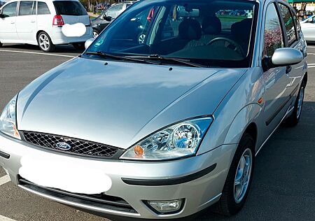 Ford Focus 1.6 , Bj.2004 ,Tüv 12/2026, Klima