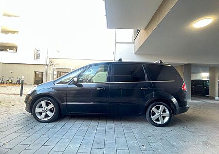 Ford Galaxy 2,0 TDCi 103kW DPF Titanium