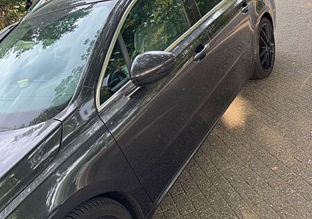 Peugeot 508 SW Active 155 THP Active