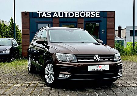 VW Tiguan Volkswagen Comfortline 1.4 TSI*1.HAND*AHK*NAVI*